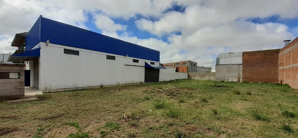 VENTA Galpón con Cámara 
