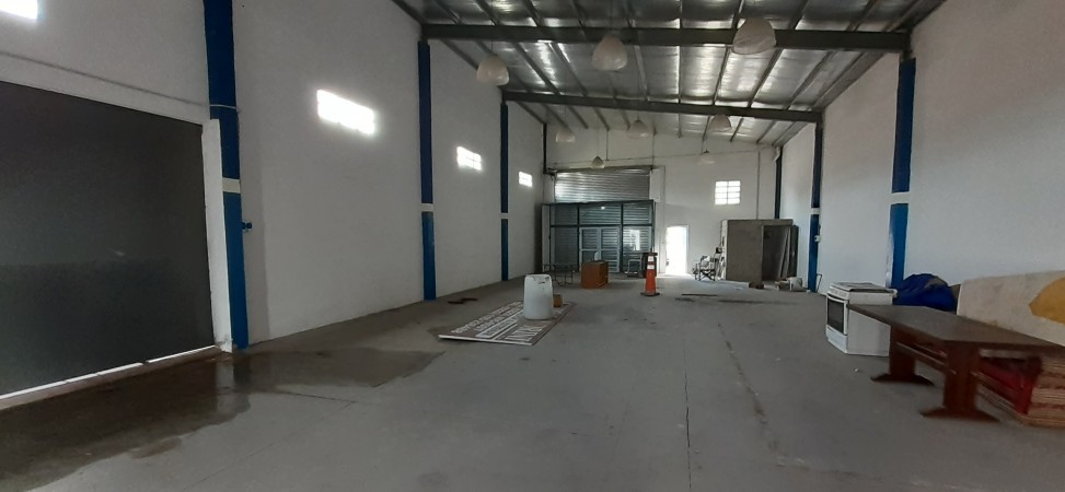VENTA Galpón con Cámara 