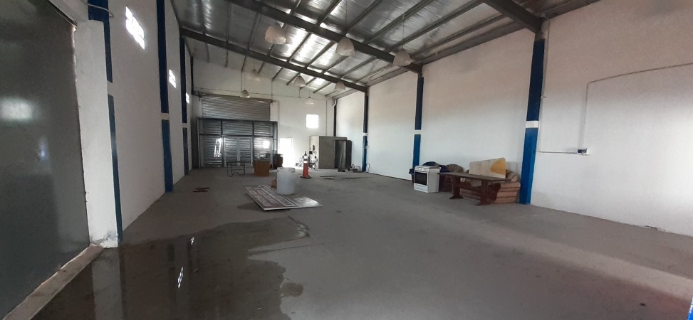 VENTA Galpón con Cámara 