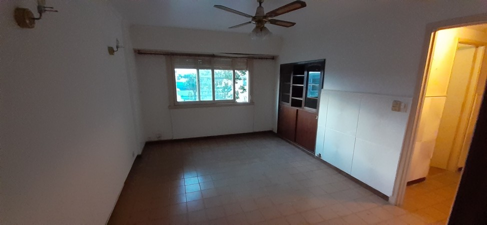Venta PH planta alta externo