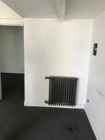 Venta oficina sobre Peatonal San Martin 