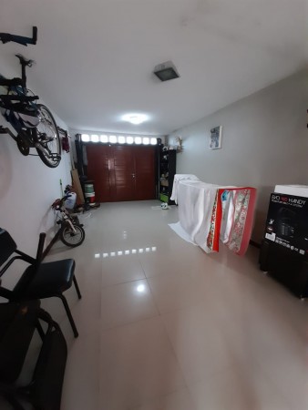 VENTA HERMOSO CHALET EN EL BARRIO SANTA ELENA