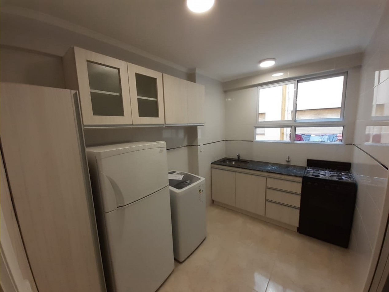 VENTA DEPARTAMENTO 2 AMBIENTES EXTERNO CON DEPENDENCIA. RIVADAVIA 2200