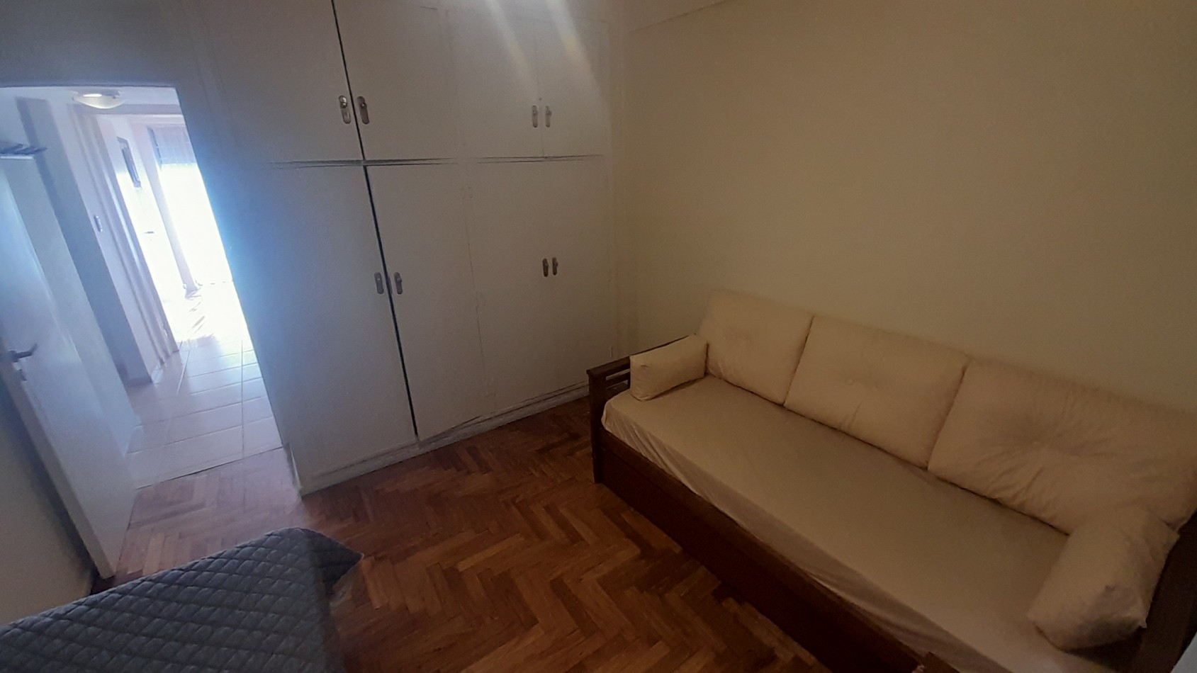 VENTA:  EXCELENTE DEPARTAMENTO -4 AMBIENTES-  CORDOBA 1600.