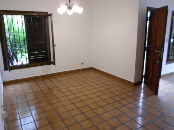 EN VENTA CHALET EN CONSTITUCION