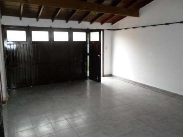 EN VENTA CHALET EN CONSTITUCION