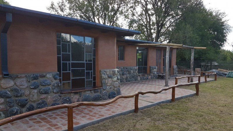 Residencia  Av. Costanera Norte de San Esteban, Cordoba