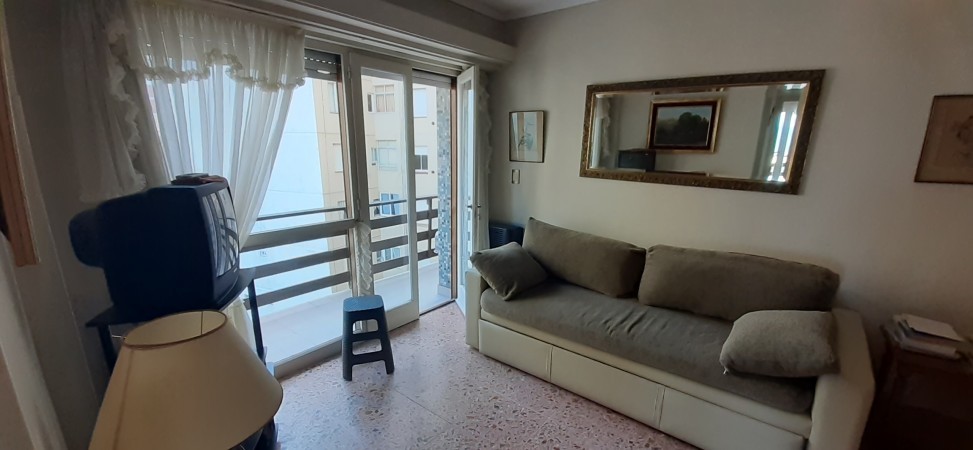 VENTA  9 DE JULIO Y BOULEVARD - Departamento 2 ambientes frente al mar!!