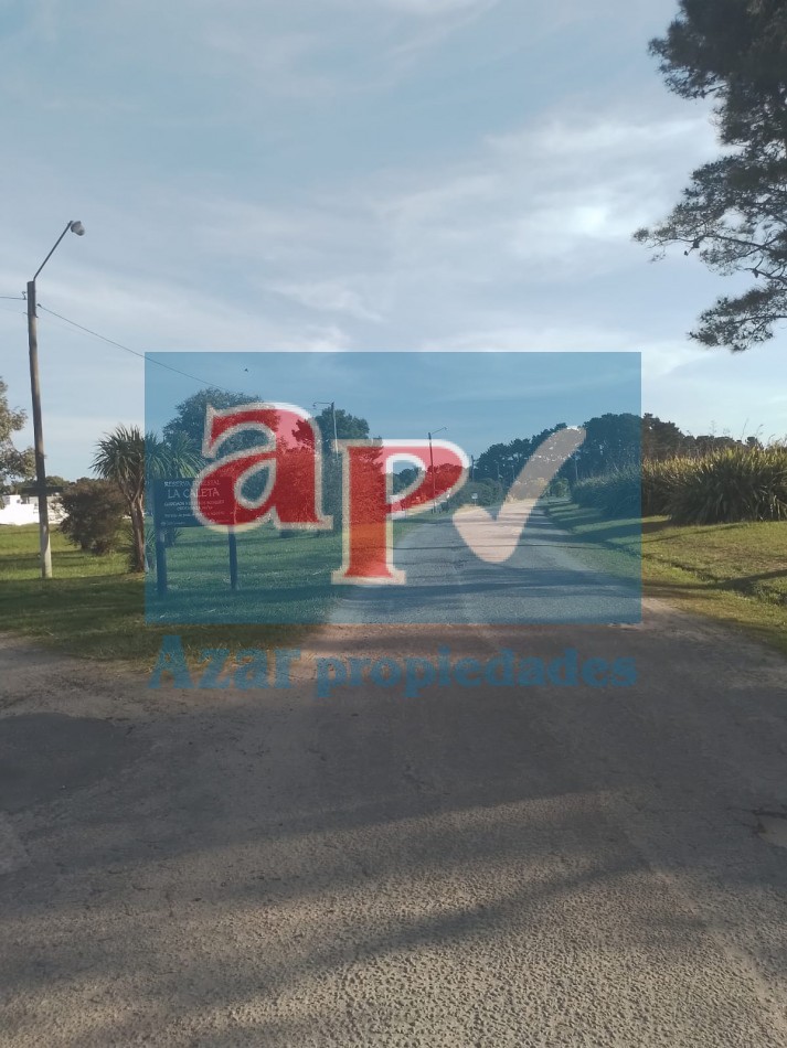 LOTE EN LA CALETA FRENTE AL MAR