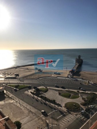 Venta departamento 4 ambientes con vista al mar.  RECICLADO A NUEVO!!!