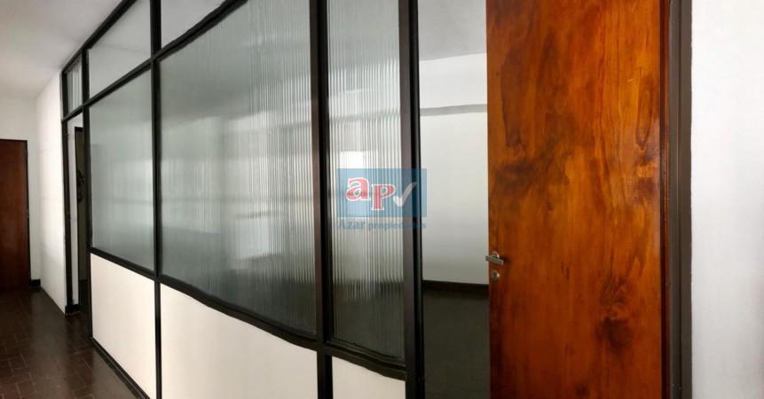Venta oficina céntrica a la calle 