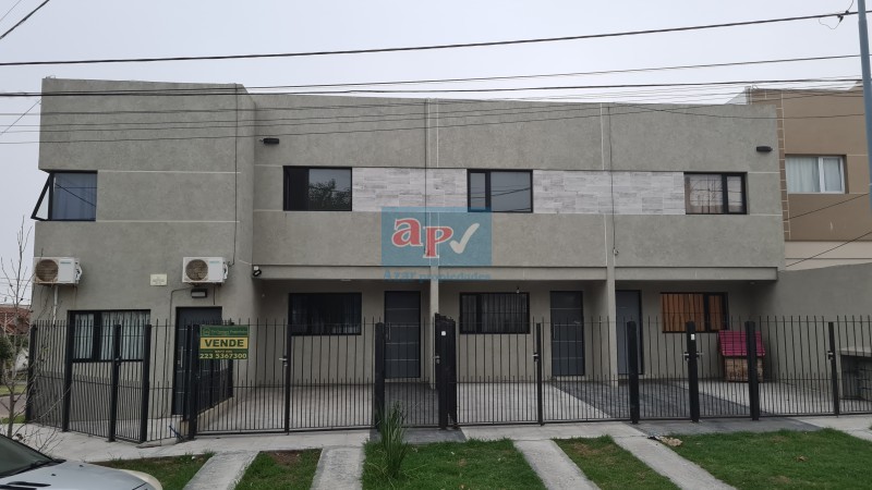 Venta dúplex en Punta Mogotes A POCAS CUADRAS DEL MAR 