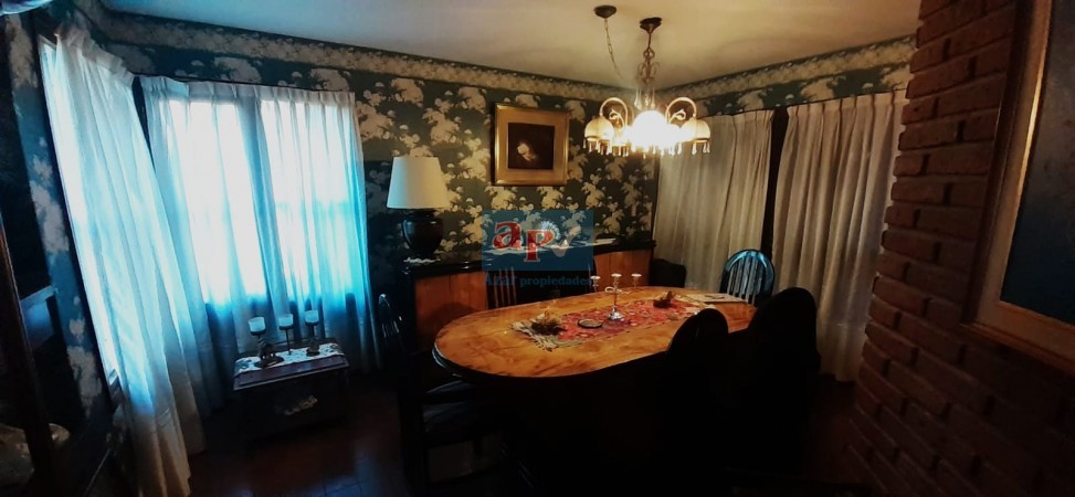 VENTA CHALET BARRIO BOSQUE ALEGRE