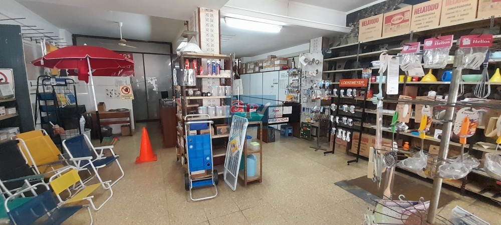 Venta local en pleno centro. 