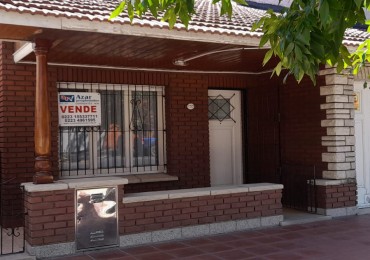 VENTA- PERMUTA chalet valor lote sobre Av. Colon 