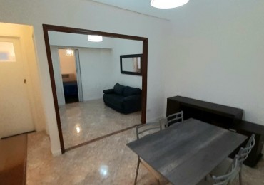 VENTA DOS AMBIENTES CONTRA-FRENTE, PLANTA BAJA. CORRIENTES 2100