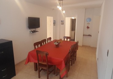 VENTA:  EXCELENTE DEPARTAMENTO -4 AMBIENTES-  CORDOBA 1600.