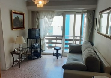 VENTA  9 DE JULIO Y BOULEVARD - Departamento 2 ambientes frente al mar!!