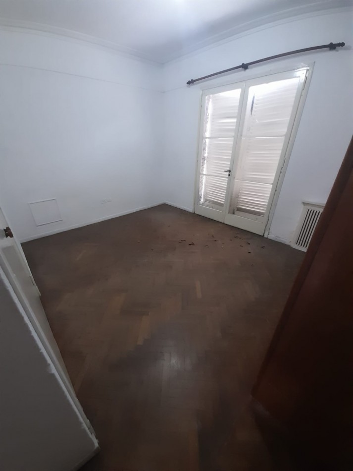 ALQUILO CASA DE 2 PLANTAS